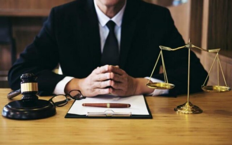 Luật sư tư vấn pháp lý